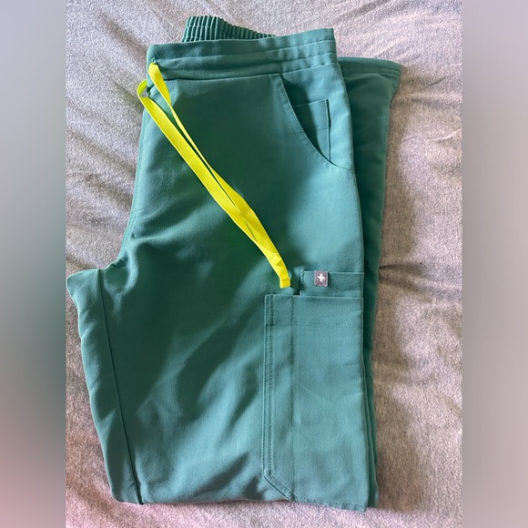 Figs XS - Picture 3 of 4